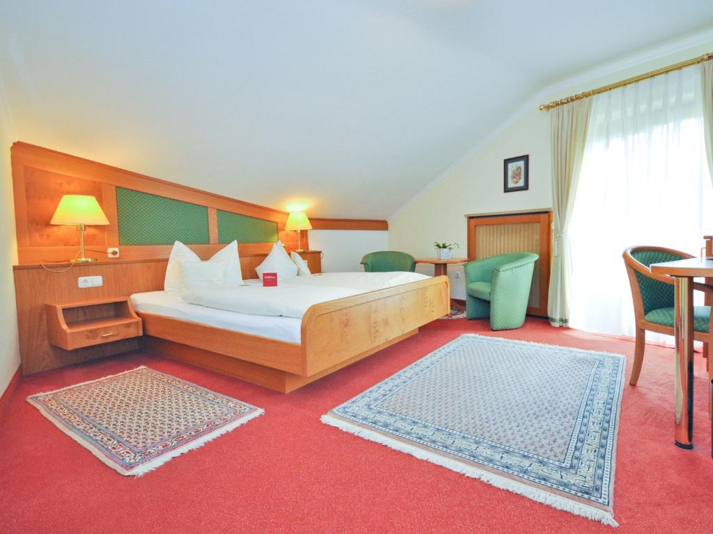Hotel Quellenhof Bad Wiessee Rom bilde